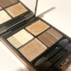 ルナソル スリーディメンショナルアイズ 01 Natural Beigeのサムネイル