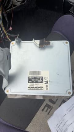JZX100純正5速ターボMT コンピュータのサムネイル
