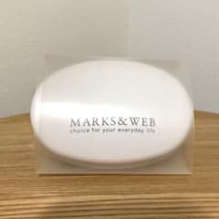 MARKS&WEB スカルプマッサージブラシ 白のサムネイル