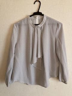 SHIPS シップス　ブラウス 美品中古のサムネイル