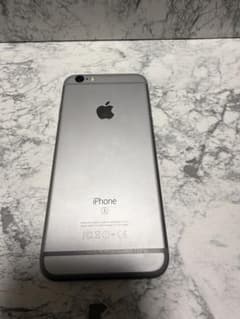 Apple iPhone 6s (Space Gray)