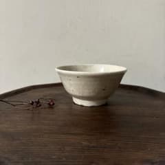 李朝大振り茶碗　鉢　白磁　韓国骨董品.アンティーク.古民芸.立原正秋 李朝大振り茶碗 鉢 白磁 韓国骨董品.アンティーク.古民芸.立原正秋