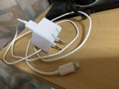 コンセント式充電器 2.4Aのサムネイル