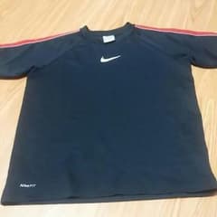 Nike   Tシャツ   １３０のサムネイル