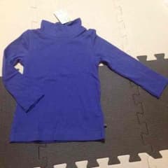 ハイネックTシャツのサムネイル