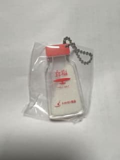 トットロン食品 食塩 ミニチュアチャーム ガチャのサムネイル
