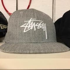 STUSSY 帽子のサムネイル