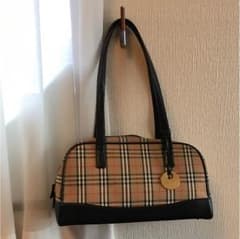 【バーバリー】ショルダーバッグのサムネイル