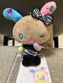 サンリオ　ウサハナ　アベイル　マスコットチャーム　ノベルティ