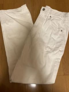 GU ハイウエストストレートジーンズ ホワイト Lサイズのサムネイル