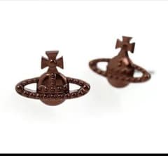 m*k様 Vivienne Westwood オーブ ピアス 袋付きのサムネイル