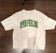 GU Tシャツのサムネイル