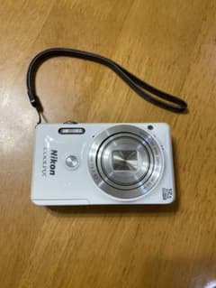 Nikon COOLPIX Style COOLPIX S6900のサムネイル