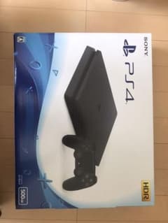 PlayStation 4 500GBのサムネイル