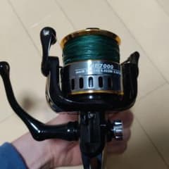 【最終値下げ】HE7000 スピニングリールのサムネイル