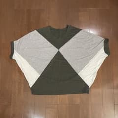 Tシャツ グレー 緑 レディース M-Lのサムネイル