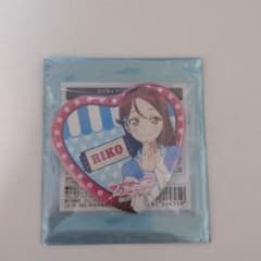 ラブライブサンシャイン Aqours 桜内梨子 ハート型缶バッチ 遊園地