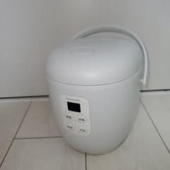 値下げ中❗　コイズミ　ライスクッカーミニ　KSC-J1513 炊飯器 ホワイトのサムネイル