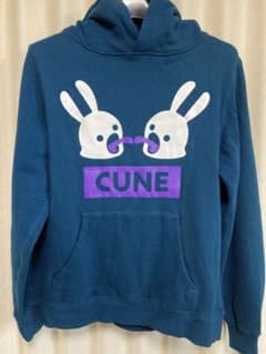 CUNE パーカー　ピロピロ付きのサムネイル