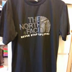 THE NORTH FACEのTシャツのサムネイル