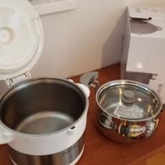 【Kamalaさま専用】サーモス　保温調理鍋　KBC-3000のサムネイル