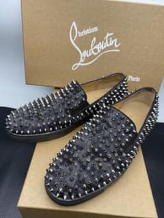 値下可！美品Christian Louboutin スタッズ スリッポンのサムネイル