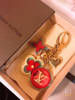 ルイヴィトンチャーム正規品♪のサムネイル