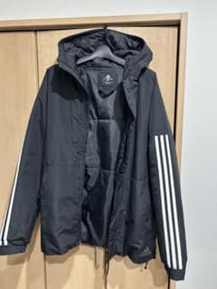 adidas ブラック 中綿ナイロンジャケット Mサイズのサムネイル
