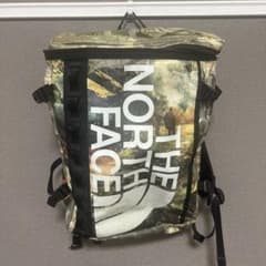 THE NORTH FACE 迷彩柄 バックパック リュックのサムネイル