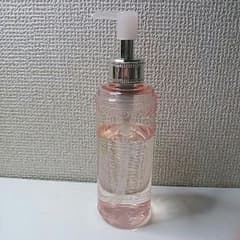 Jill Stuartのクレンジングオイルのサムネイル