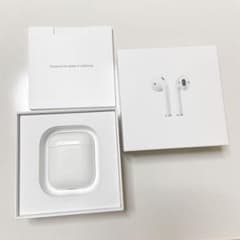 Apple AirPods 充電ケースのみ 第1世代のサムネイル