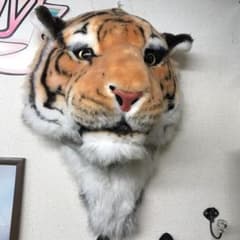 トラ　虎　壁掛け　オブジェ　飾り　【中古】のサムネイル