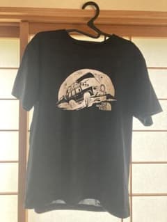【THE NORTH FACE /ザ・ノース・フェイス】Tシャツのサムネイル