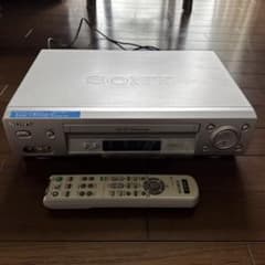 SONY VHSビデオプレーヤーのサムネイル