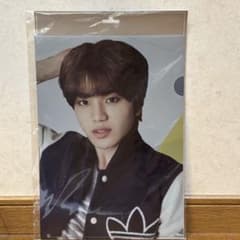 INFINITE ソンジョン 公式クリアファイルのサムネイル
