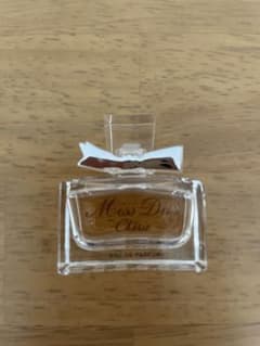 Miss Dior のミニボトルのサムネイル