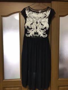 結婚式 お呼ばれ ワンピースのサムネイル
