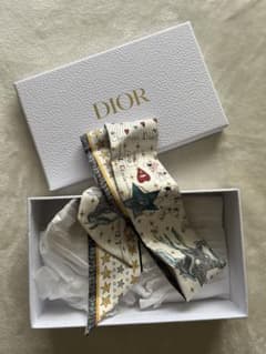 DIOR L'Étoile シルクスカーフ 未使用新品 箱無発送 タロット柄 - メルカリ