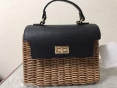 カゴバッグ　2WAY ショルダー　しまむら　新品のサムネイル