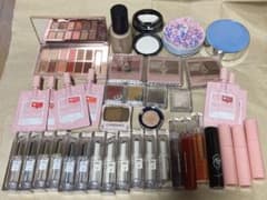 《そら様専用》コスメまとめ売り★おまけ付★のサムネイル