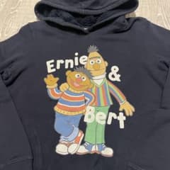 ユニクロ　Ernie & Bert パーカーのサムネイル