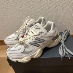 新品未使用　ニューバランス　U9060ECAのサムネイル