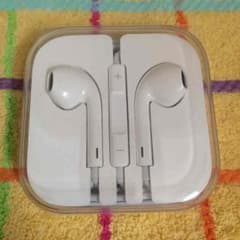 iPhone純正イヤホンのサムネイル