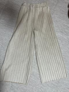 プリーツワイドパンツ ガウチョパンツのサムネイル