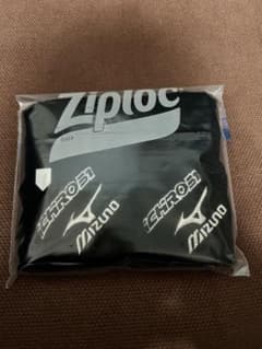 イチロー　2010年実使用リストバンド　直筆サイン・証明書有　10年200安打 イチロー 2010年実使用リストバンド 直筆サイン・証明書有 10年200安打