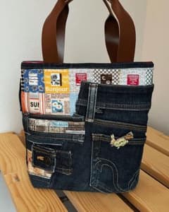 デニムリメイク＊ハンドメイドトートバッグ＊うさぎクリップ付き