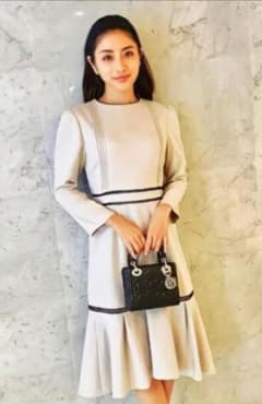 石原さとみ着用❣️美品 セルフォード レース切替ワンピース 38 卒業