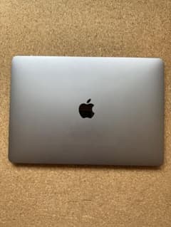 MacBook air 2019 retina 13.3 MVFJ2J/Aのサムネイル
