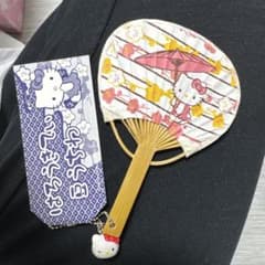ハローキティ 豆うちわ 桜 ストラップのサムネイル