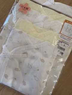 ♡新生児肌着♡のサムネイル